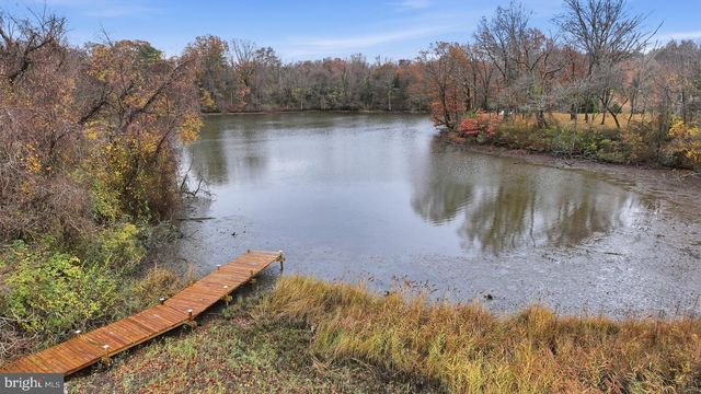 2806 LOVE POINT RD, Stevensville, MD 21666