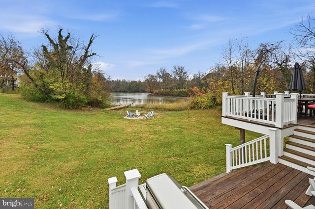 2806 LOVE POINT RD, Stevensville, MD 21666