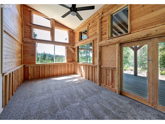 28080 S MOONRIDGE Rd, Colton, OR 97017