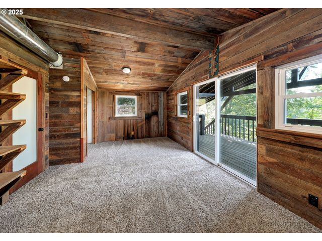 28080 S MOONRIDGE Rd, Colton, OR 97017