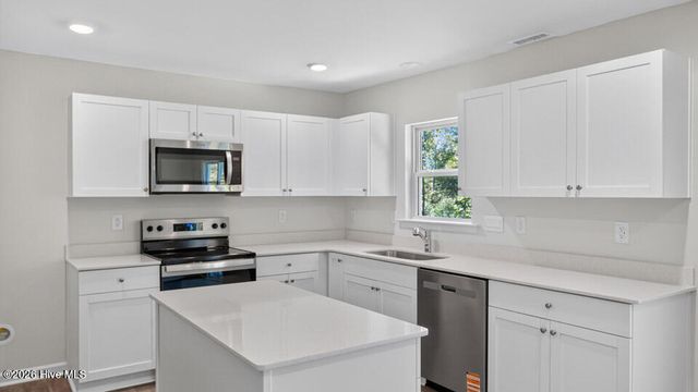 114 Claude Street, La Grange, NC 28551