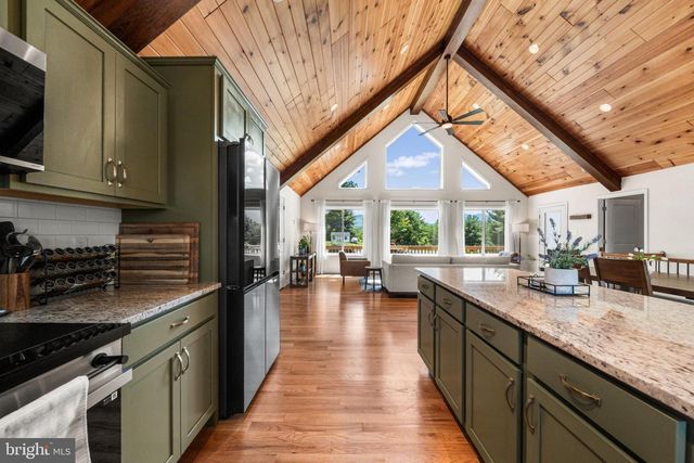 118 EVERGREEN CT, Bentonville, VA 22610