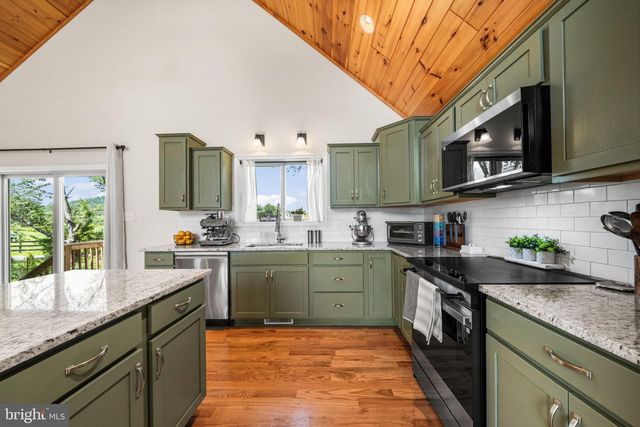 118 EVERGREEN CT, Bentonville, VA 22610