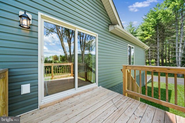118 EVERGREEN CT, Bentonville, VA 22610