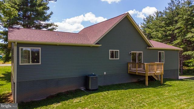 118 EVERGREEN CT, Bentonville, VA 22610