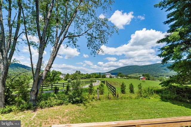 118 EVERGREEN CT, Bentonville, VA 22610
