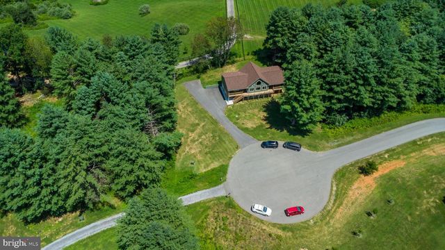 118 EVERGREEN CT, Bentonville, VA 22610