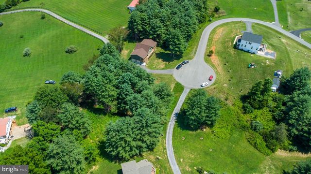 118 EVERGREEN CT, Bentonville, VA 22610