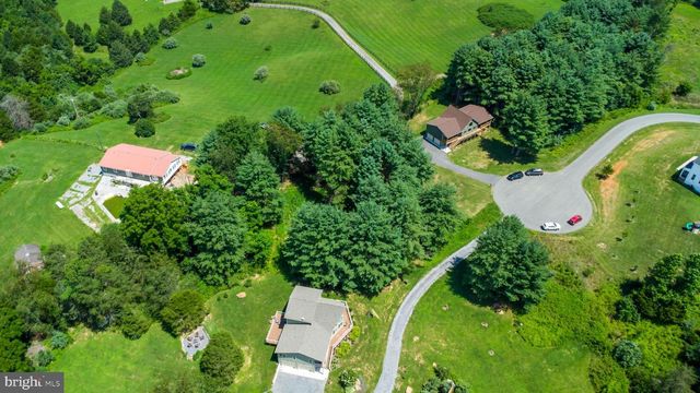 118 EVERGREEN CT, Bentonville, VA 22610