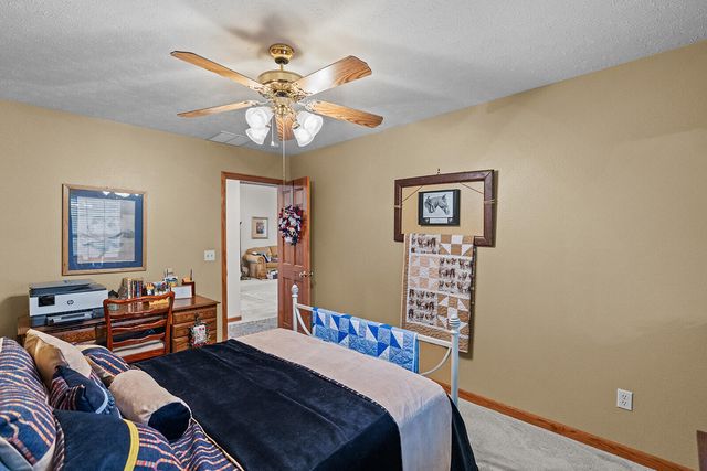 3379 S Woodstock Avenue, Springfield, MO 65809