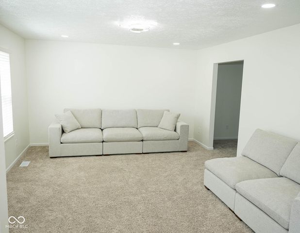 8898 Torrance Place, Fishers, IN 46038
