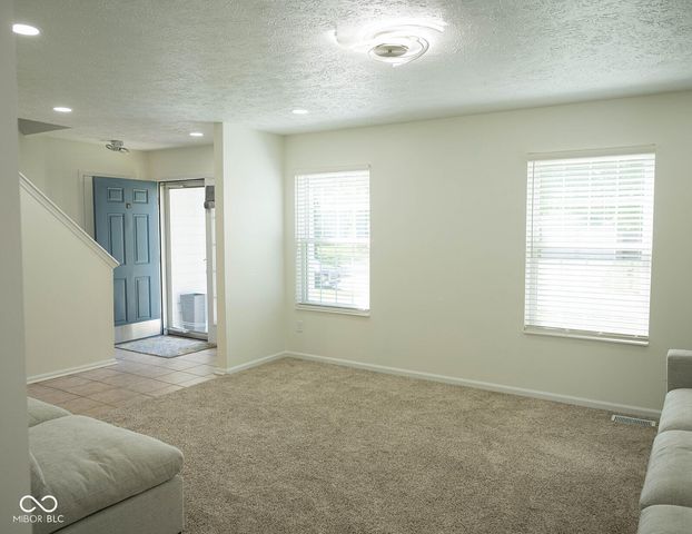 8898 Torrance Place, Fishers, IN 46038