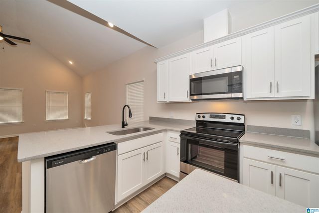 2241 HEADRICK ROAD, Bessemer, AL 35022