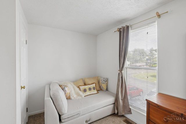 6668 Ashley Court, Mason, OH 45040