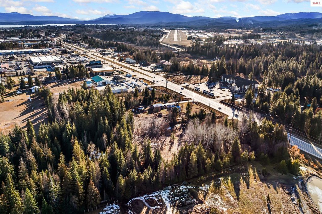 477545 US-95, Ponderay, ID 83852 photo 22