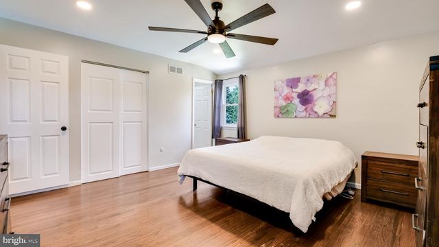 106 CEDARBROOK DR, Southampton, PA 18966