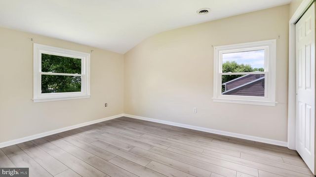 106 CEDARBROOK DR, Southampton, PA 18966