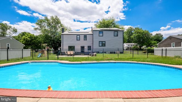 106 CEDARBROOK DR, Southampton, PA 18966