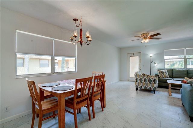 222 Saxony E 222, Delray Beach, FL 33446