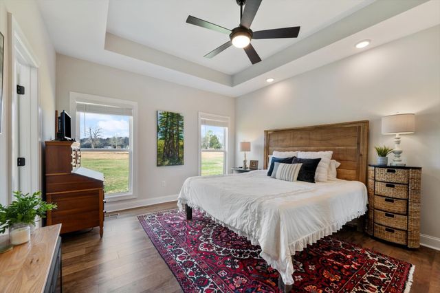 2057 Halls Mill Rd, Unionville, TN 37180