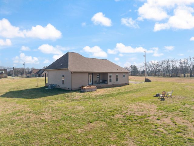 2057 Halls Mill Rd, Unionville, TN 37180