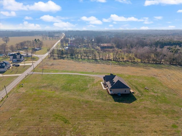 2057 Halls Mill Rd, Unionville, TN 37180