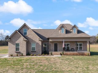 2057 Halls Mill Rd, Unionville, TN 37180