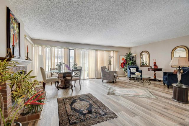 8087 Caminito Mallorca, La Jolla, CA 92037