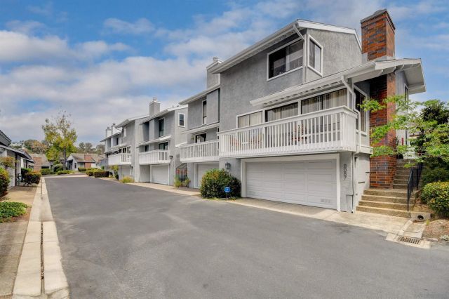 8087 Caminito Mallorca, La Jolla, CA 92037