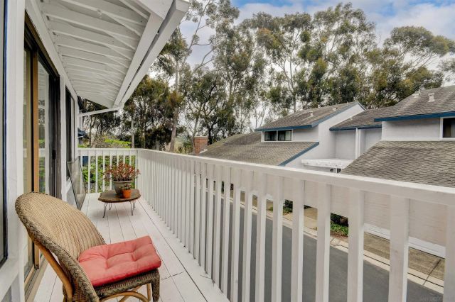 8087 Caminito Mallorca, La Jolla, CA 92037