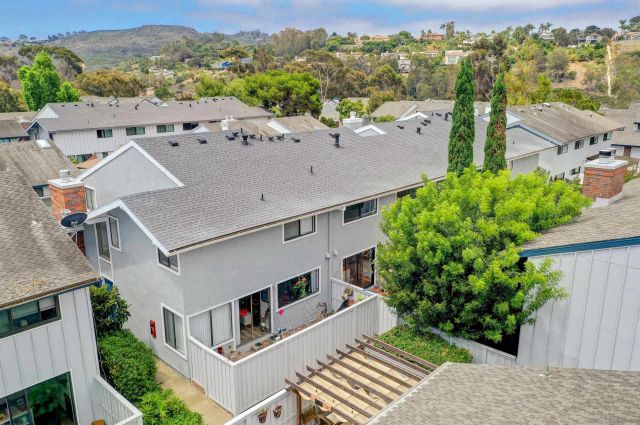 8087 Caminito Mallorca, La Jolla, CA 92037