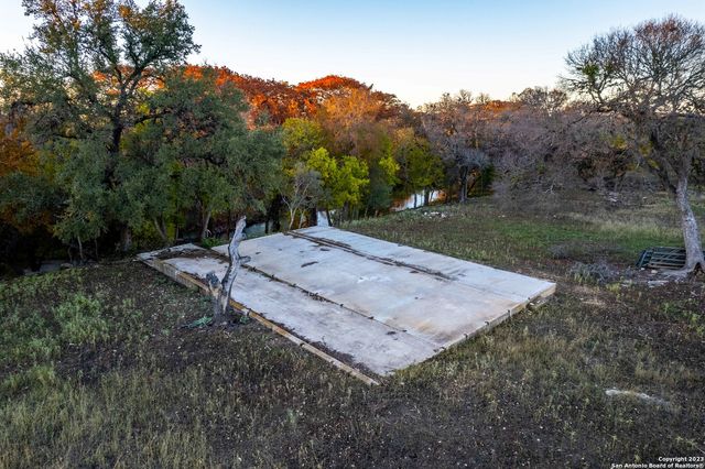 46 Fm 1621, Comfort, TX 78013