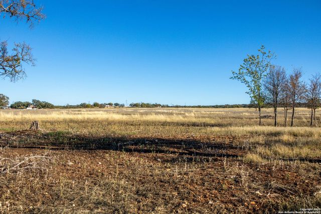 46 Fm 1621, Comfort, TX 78013