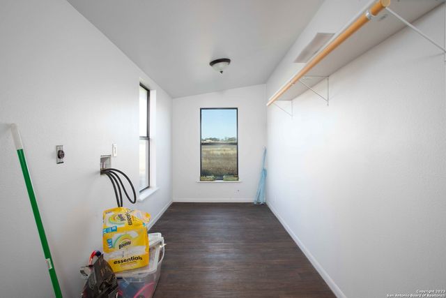 46 Fm 1621, Comfort, TX 78013