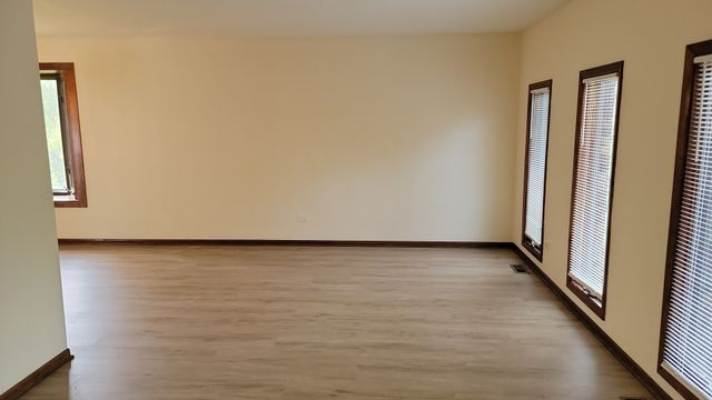 831 Violet Lane, Matteson, IL 60443