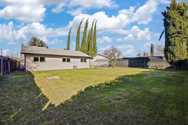 1820 Kenwood Way, Marysville, CA 95901