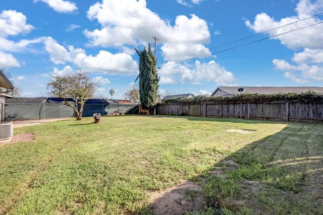 1820 Kenwood Way, Marysville, CA 95901