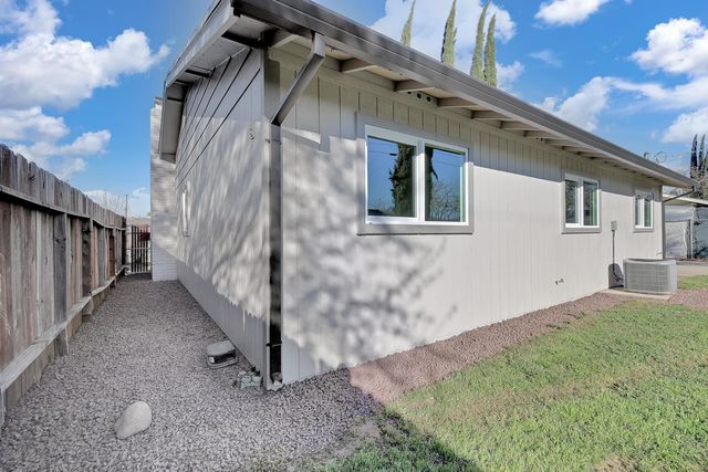 1820 Kenwood Way, Marysville, CA 95901