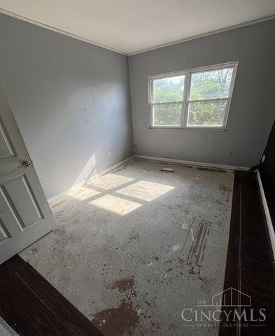 2500 Warsaw Avenue, Cincinnati, OH 45204