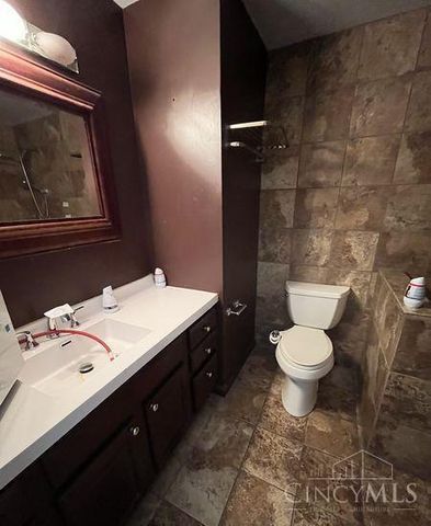 2500 Warsaw Avenue, Cincinnati, OH 45204