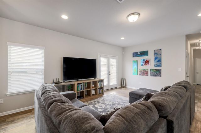 413 Callahan LN, Leander, TX 78641
