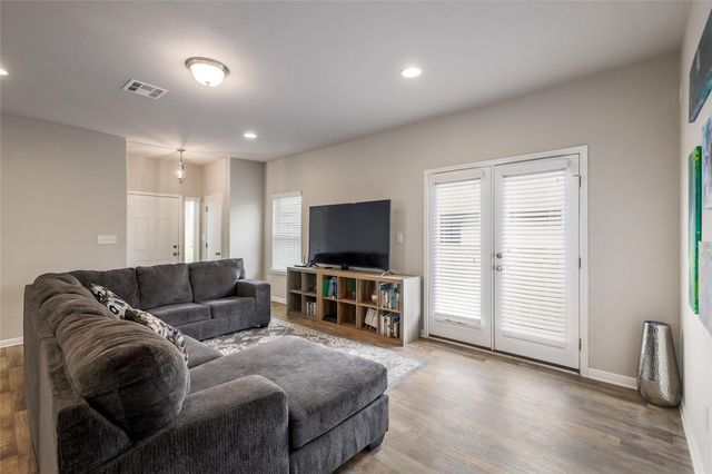 413 Callahan LN, Leander, TX 78641