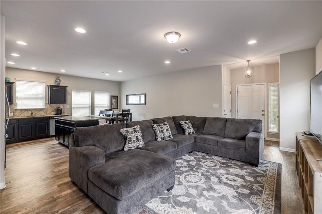 413 Callahan LN, Leander, TX 78641