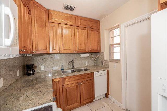 540 SW 60th Ave, Miami, FL 33144