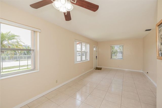 540 SW 60th Ave, Miami, FL 33144