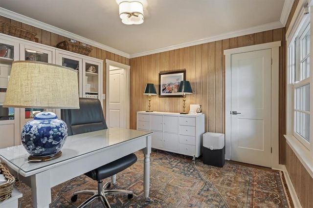 5926 Howe Drive, Fairway, KS 66205