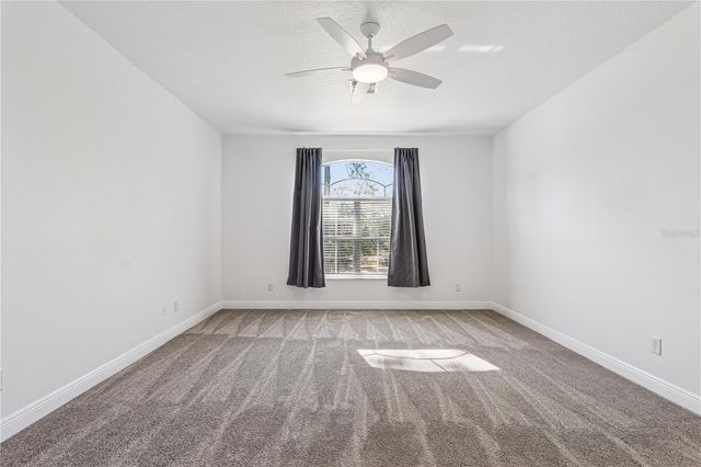 7611 EARLWOOD AVENUE, Mount Dora, FL 32757