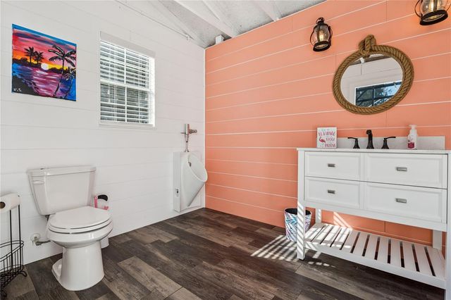 7611 EARLWOOD AVENUE, Mount Dora, FL 32757