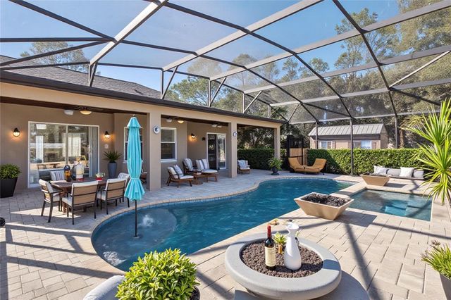 7611 EARLWOOD AVENUE, Mount Dora, FL 32757