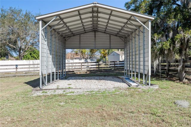 7611 EARLWOOD AVENUE, Mount Dora, FL 32757